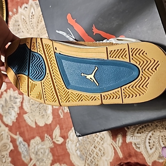 Size 5.5Y | Air Jordan 4 Retro GS 'Cacao Wow' - Picture 4 of 6